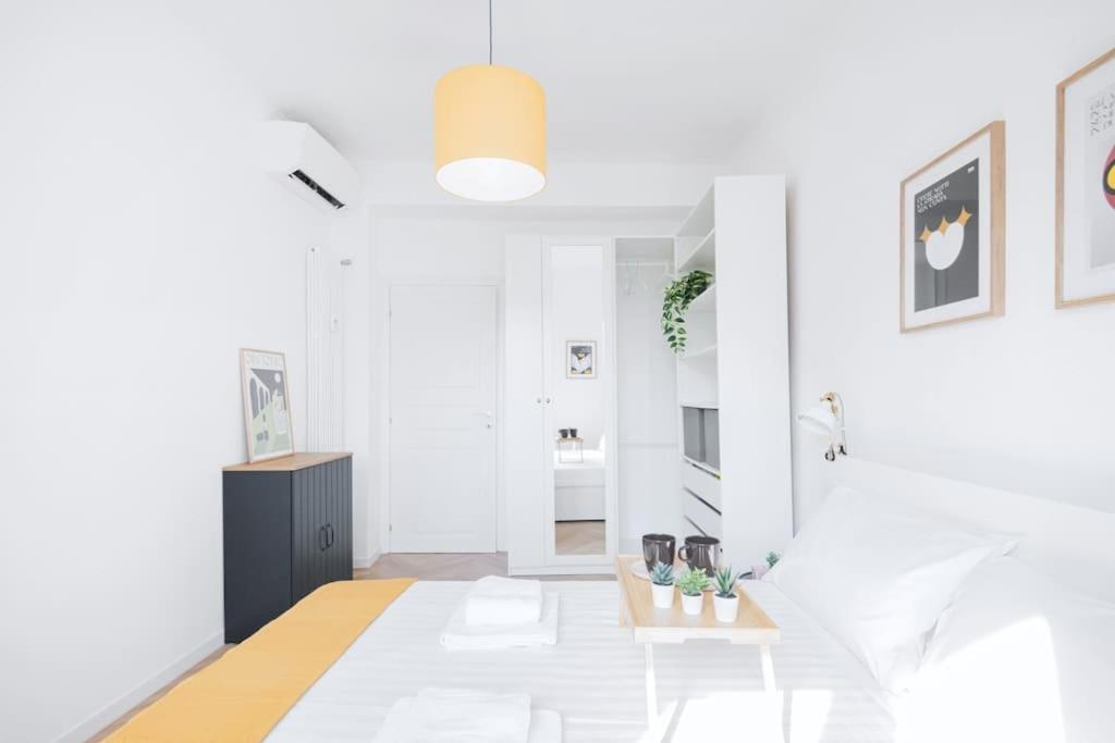 Easylife - Apartment With Balcony Near Navigli Milánó Kültér fotó