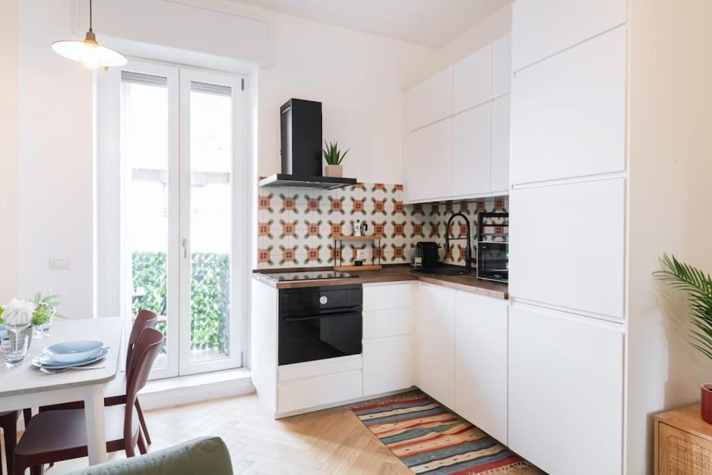 Easylife - Apartment With Balcony Near Navigli Milánó Kültér fotó