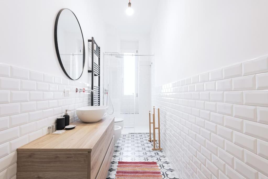 Easylife - Apartment With Balcony Near Navigli Milánó Kültér fotó